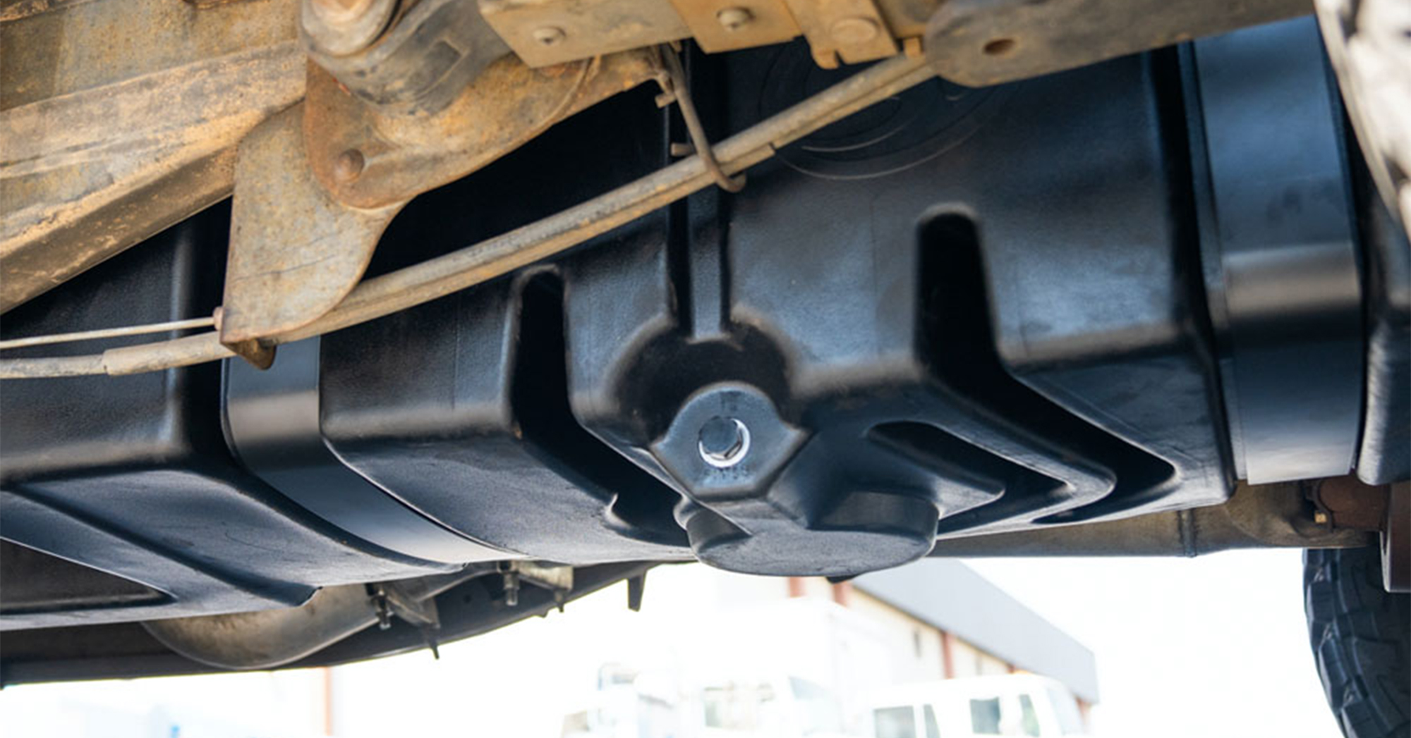 DURAMAX FUEL TANKS Lugnuts Garage