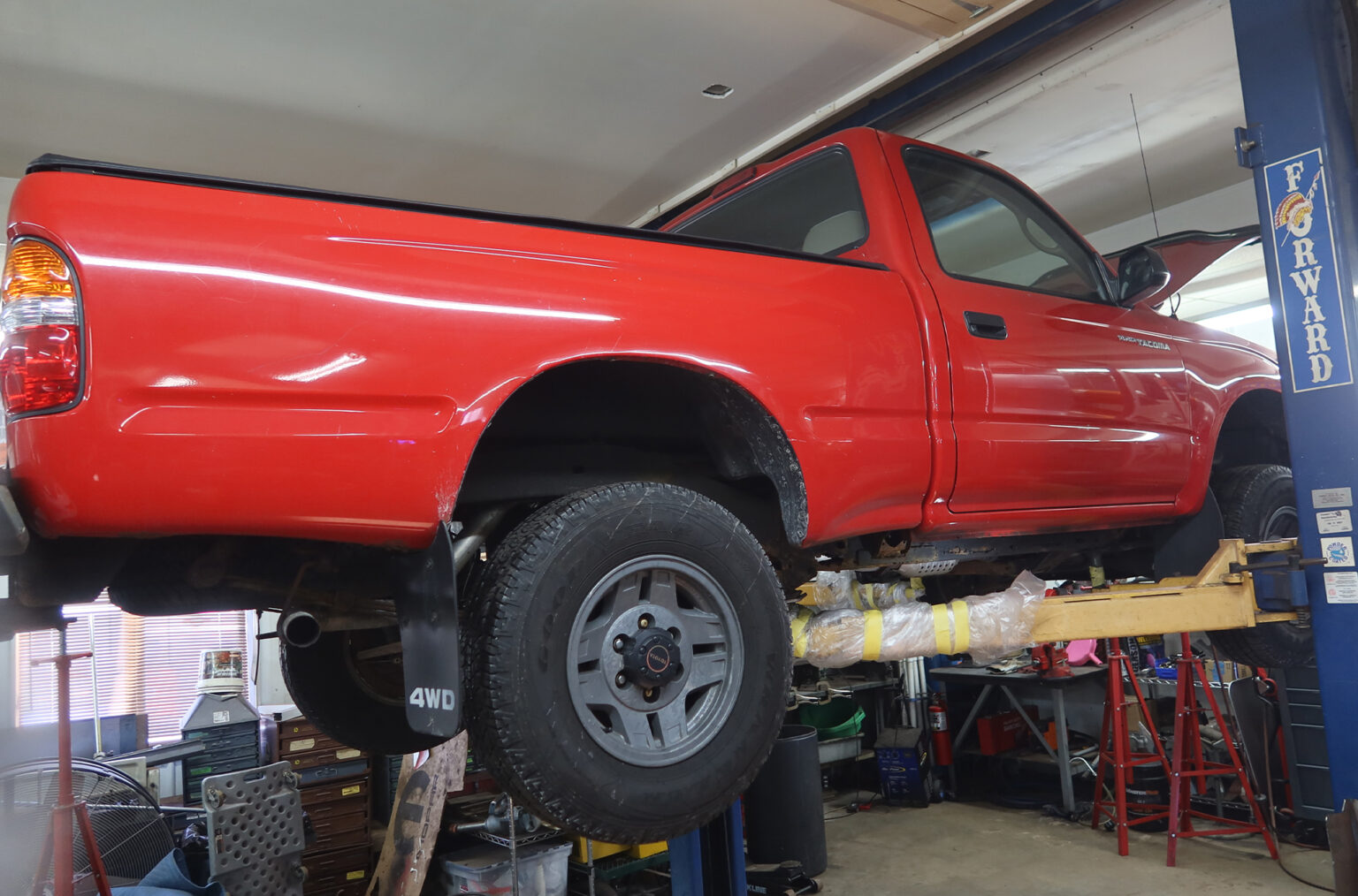 Rust Eaten Frame? 1989 Toyota Pickup Restoration Secrets - gcl6bn2
