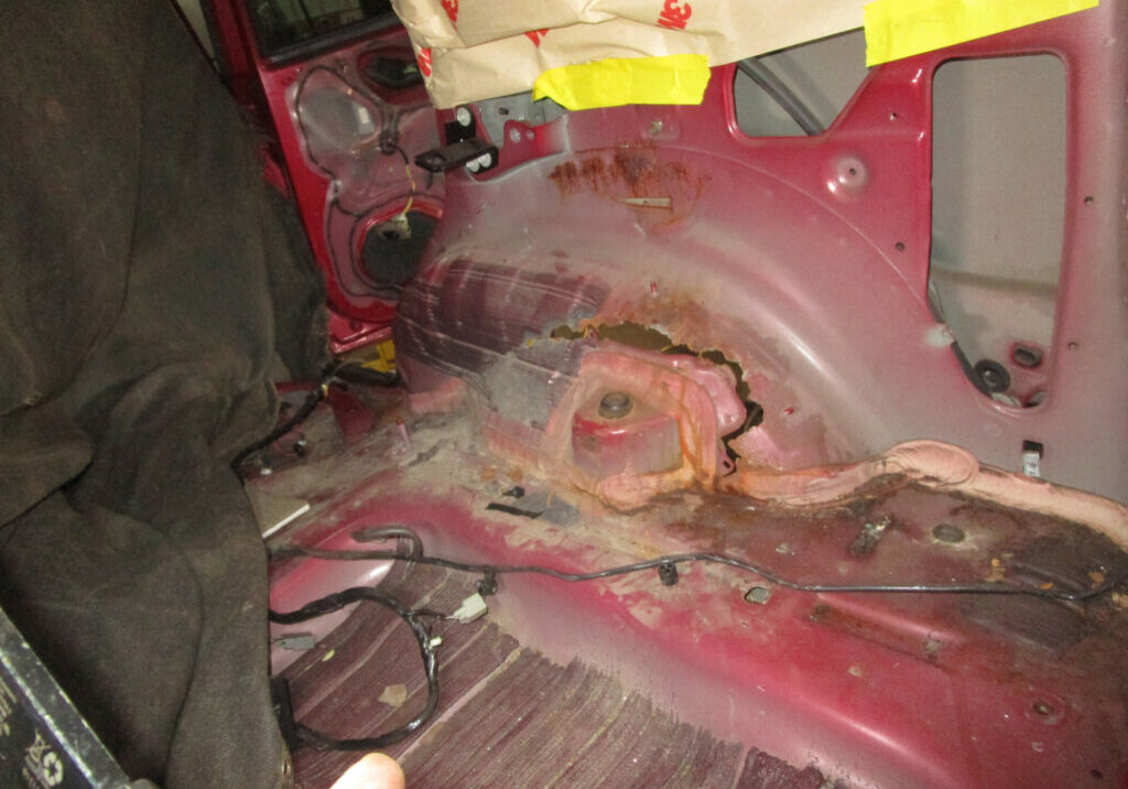 Ford Escape rear shock mount repair